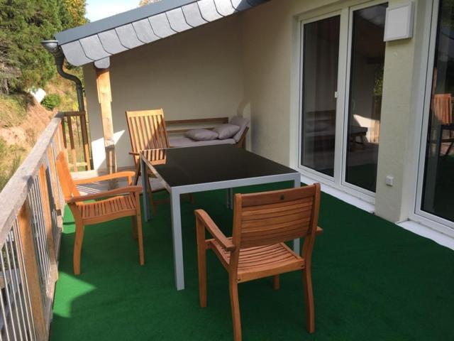 Dachterrassenwohnung - Nah Am See Biersdorf Esterno foto